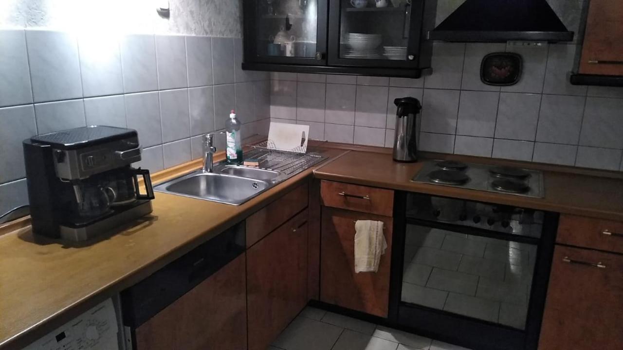 Kamen 2 Zimmer Apartment Stuttgart Ngoại thất bức ảnh
